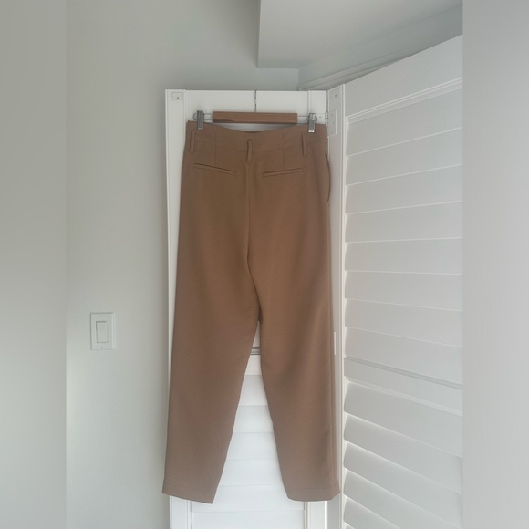 Aritzia Wilfred Crossover Trousers in Camel. Size Small. - Picture 2 of 8